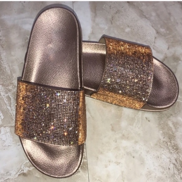 ONE LEFT! Rose gold bling slides - Picture 2 of 3